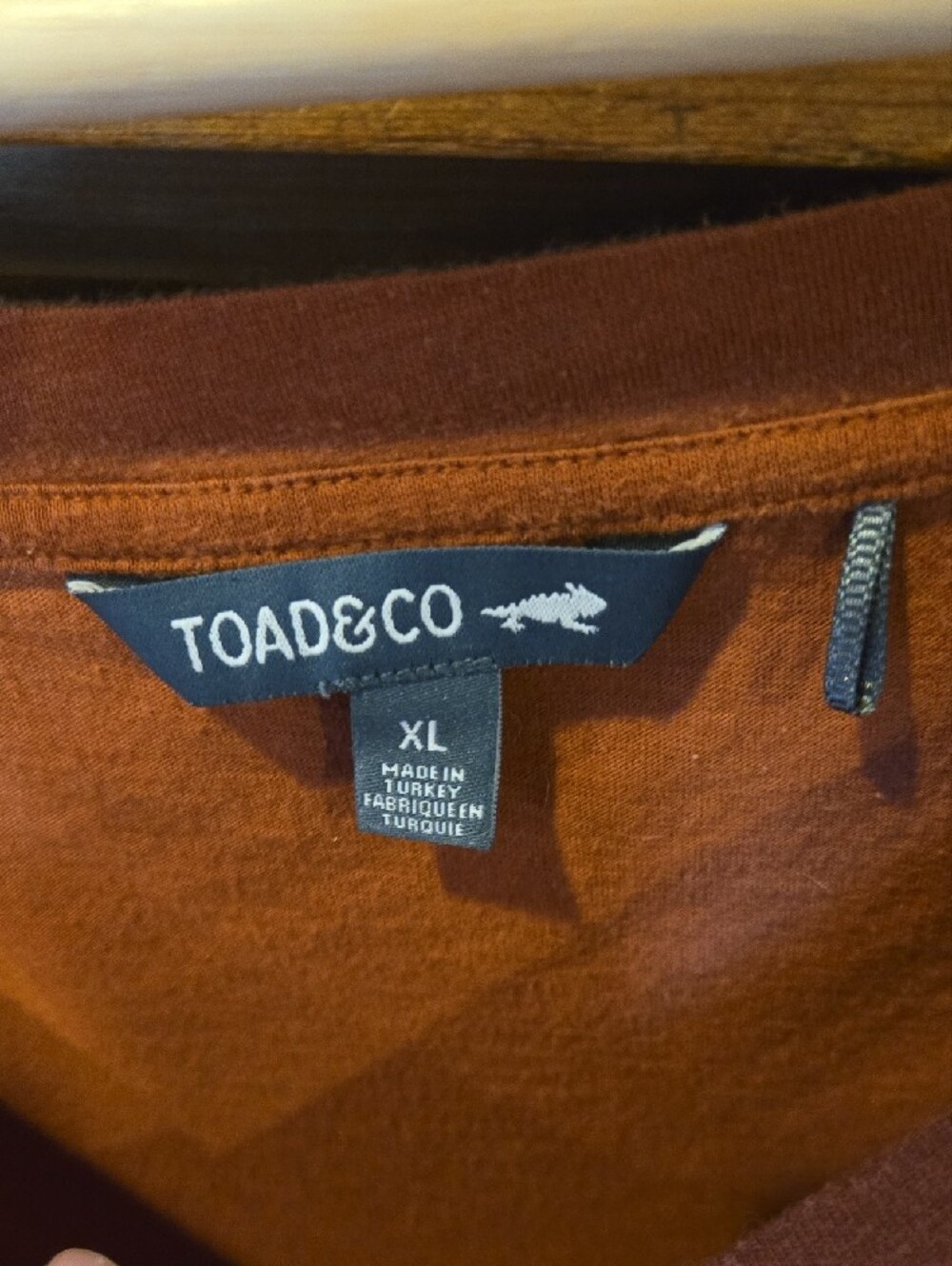 Toad&Co Rust Knot-Front Crop Top - Picture 2 of 7